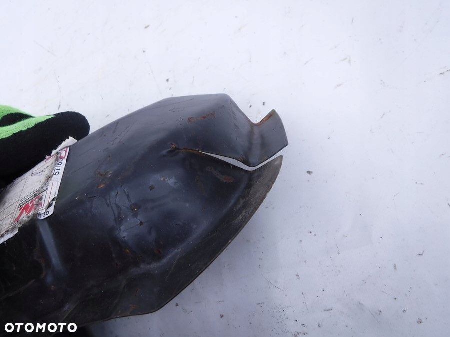 OPEL KADET D PRÓG PRAWY - 2