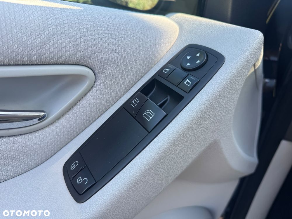 Mercedes-Benz Klasa B 180 BlueEFFICIENCY SPORT EDITION - 13