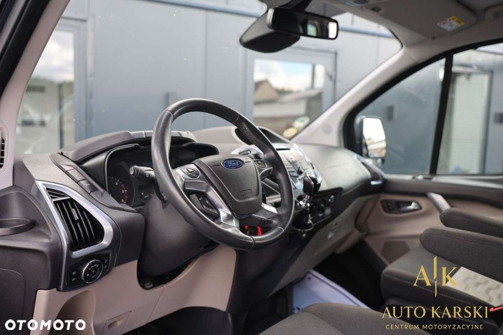 Ford Transit - 32