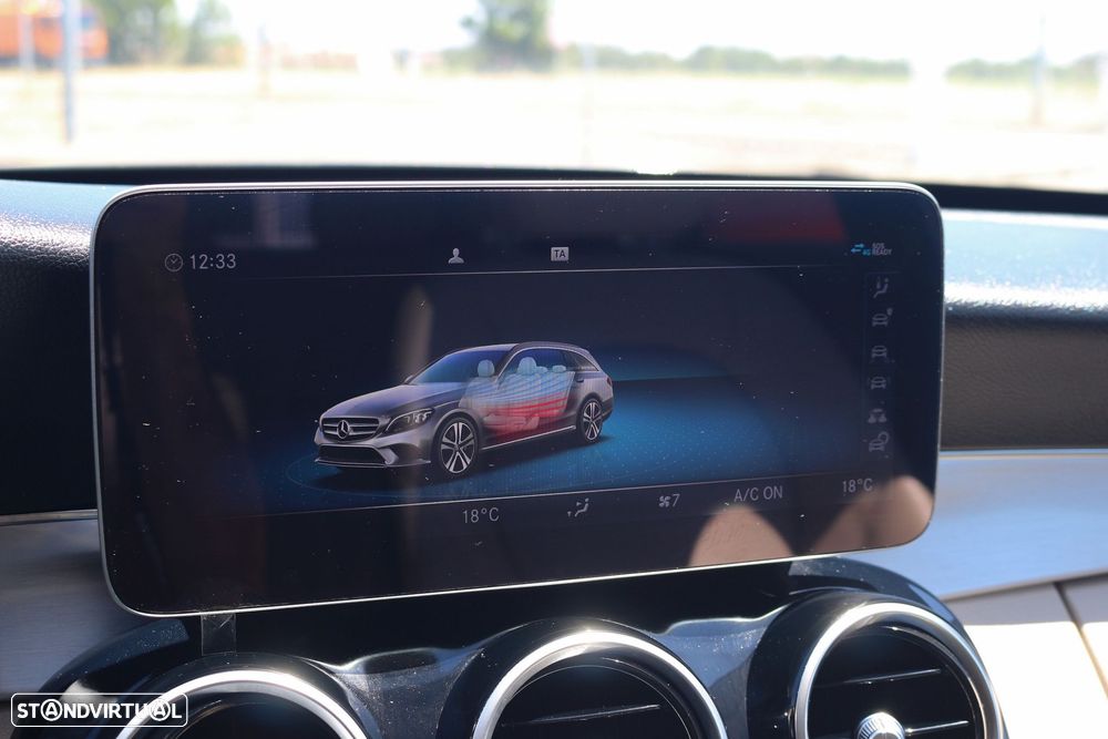 Mercedes-Benz C 300 de Avantgarde - 29