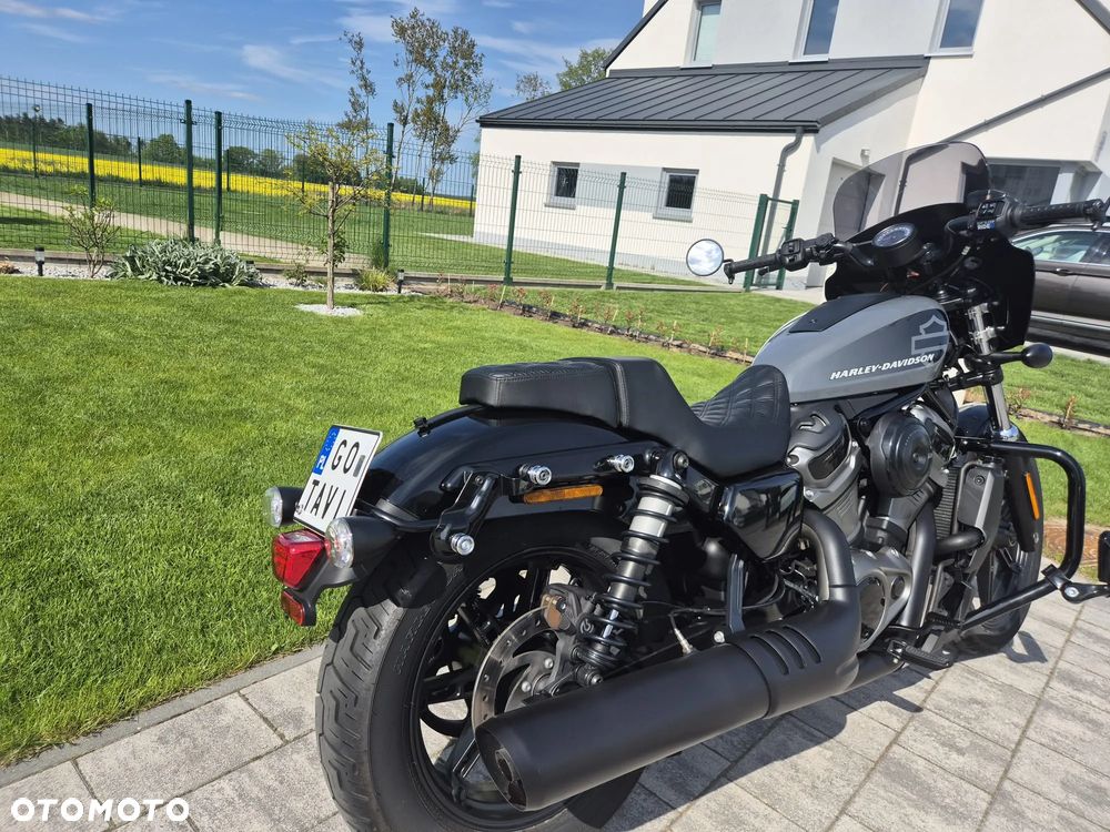 Harley-Davidson Sportster Nightster 975 - 4