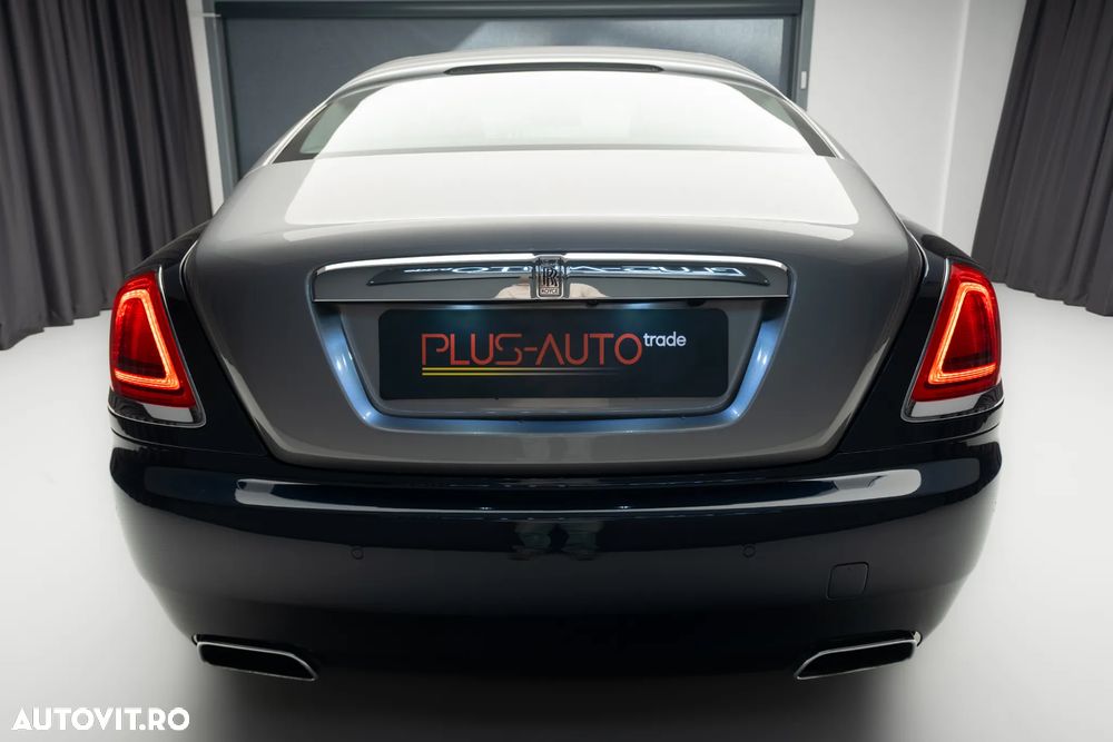 Rolls-Royce Wraith - 6