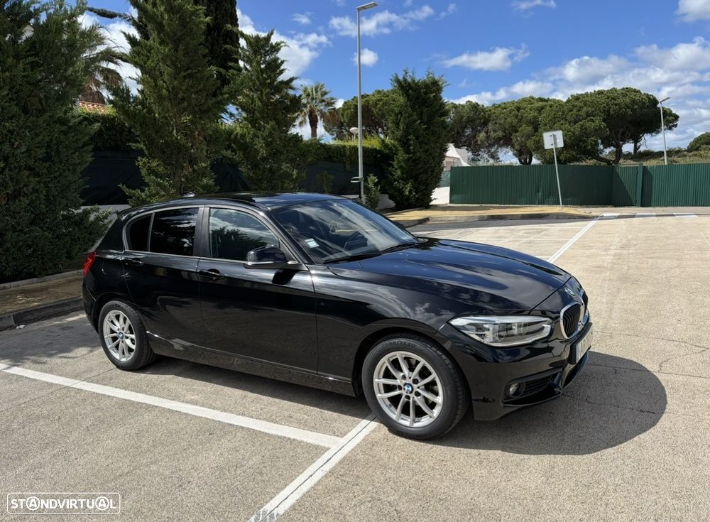 BMW 116 d Line Urban - 1