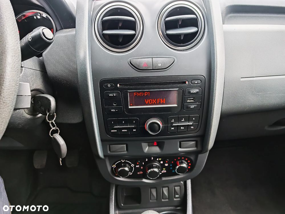Dacia Duster 1.6 16V 105 4x2 Prestige - 27