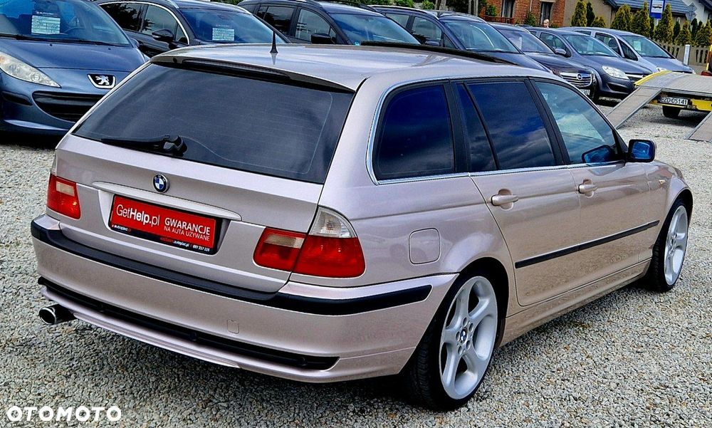 BMW Seria 3 318i Touring Edition Exclusive - 12