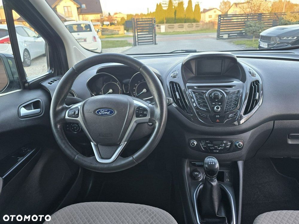 Ford Tourneo Courier - 10