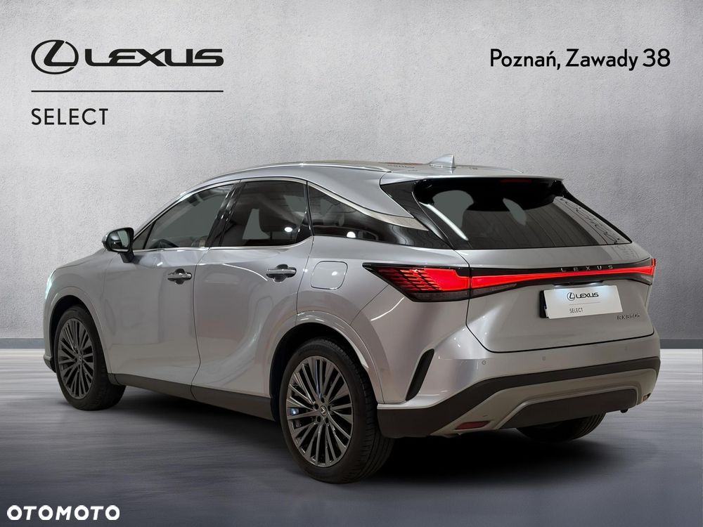 Lexus RX - 9
