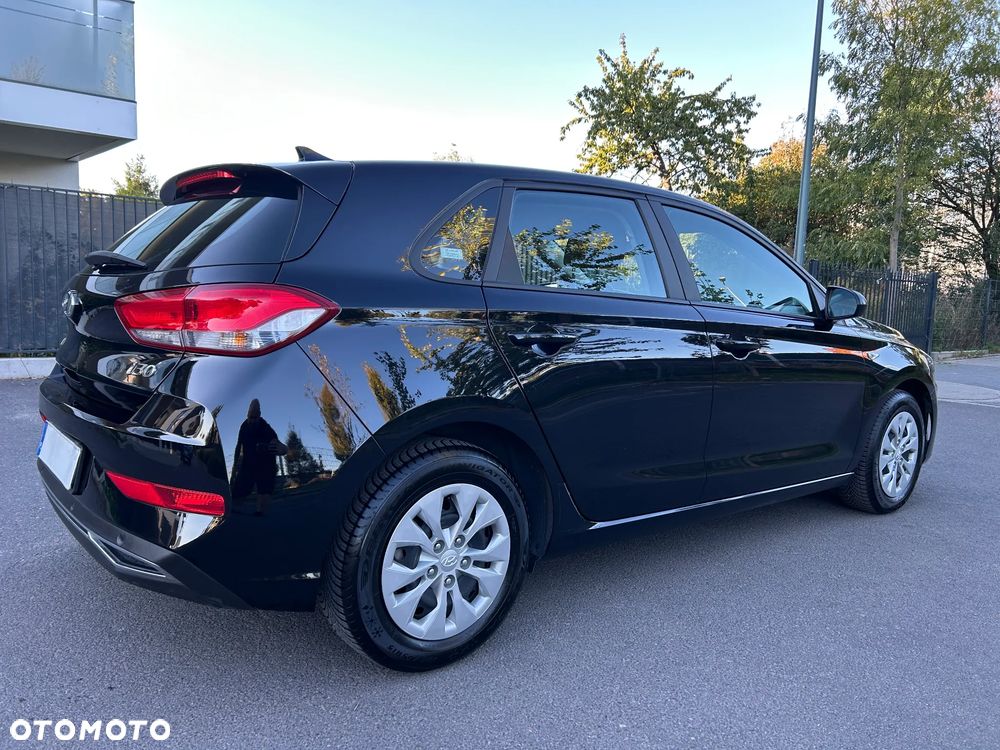 Hyundai i30 1.5 DPI Modern - 31