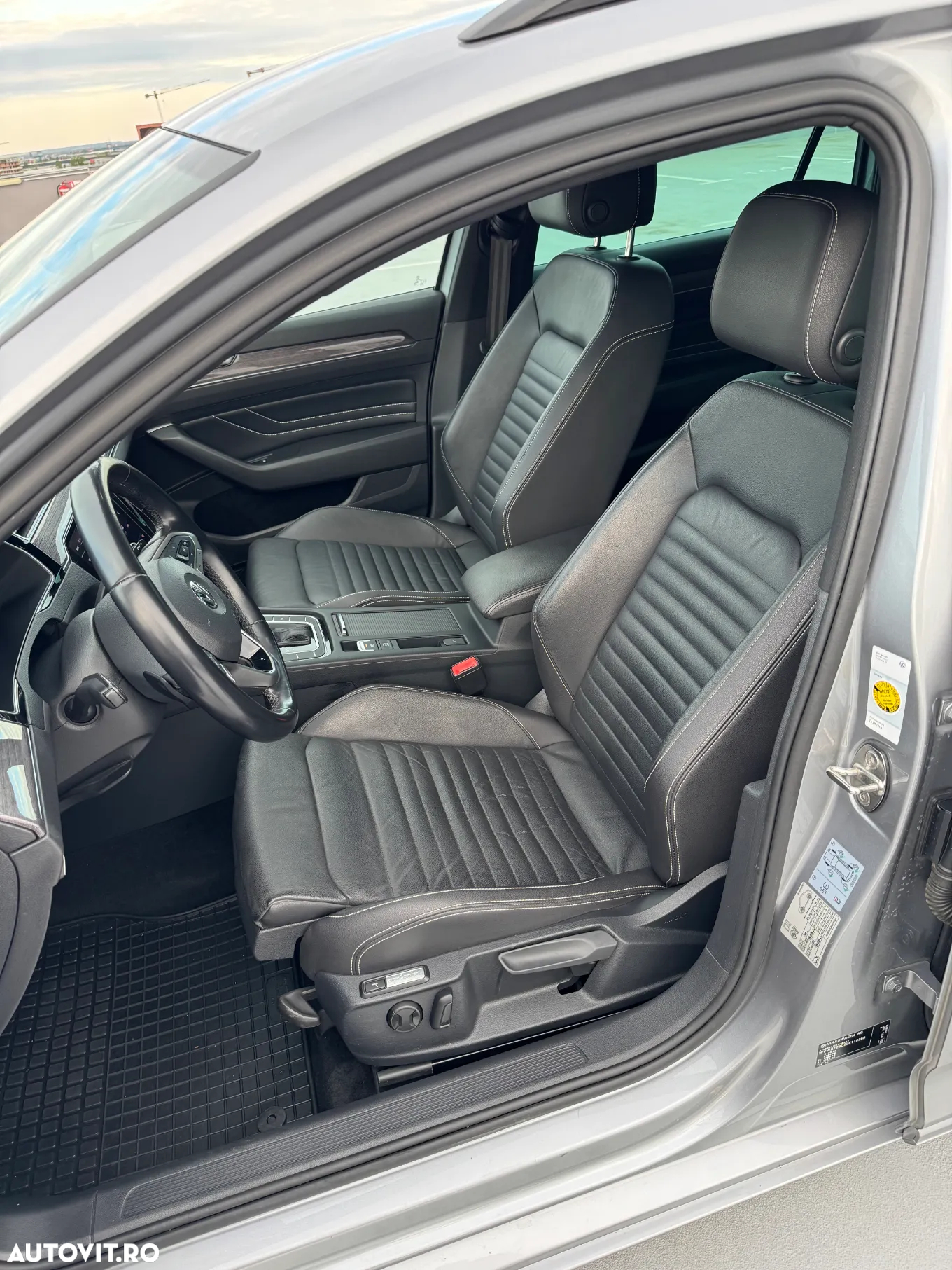Volkswagen Passat - 10