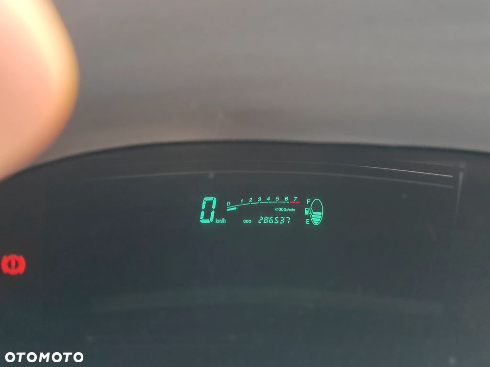 Toyota Yaris 1.0 Luna - 21