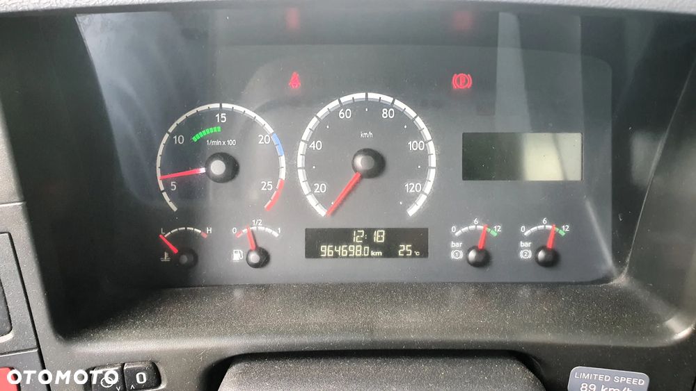 Scania P270 4x2 - 17