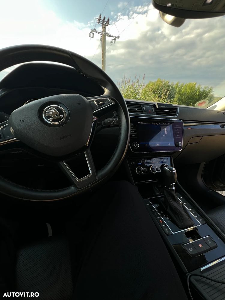 Skoda Superb 2.0 TDI DSG Laurin & Klement - 9