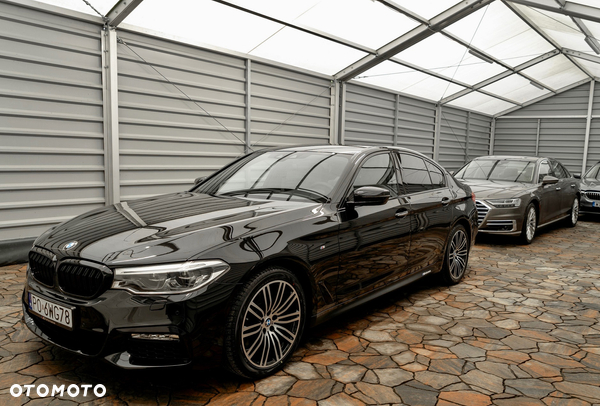 BMW Seria 5 530i GPF xDrive M Sport sport