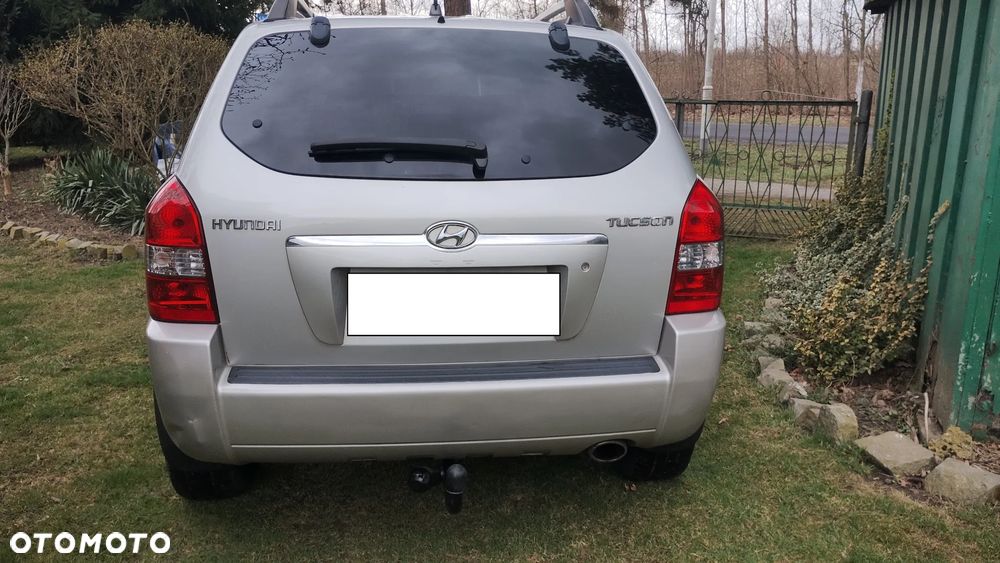 Hyundai Tucson 2.0 2WD GLS - 3