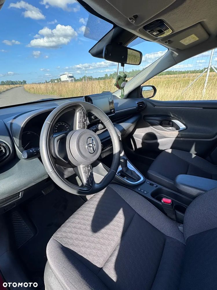 Toyota Yaris - 7