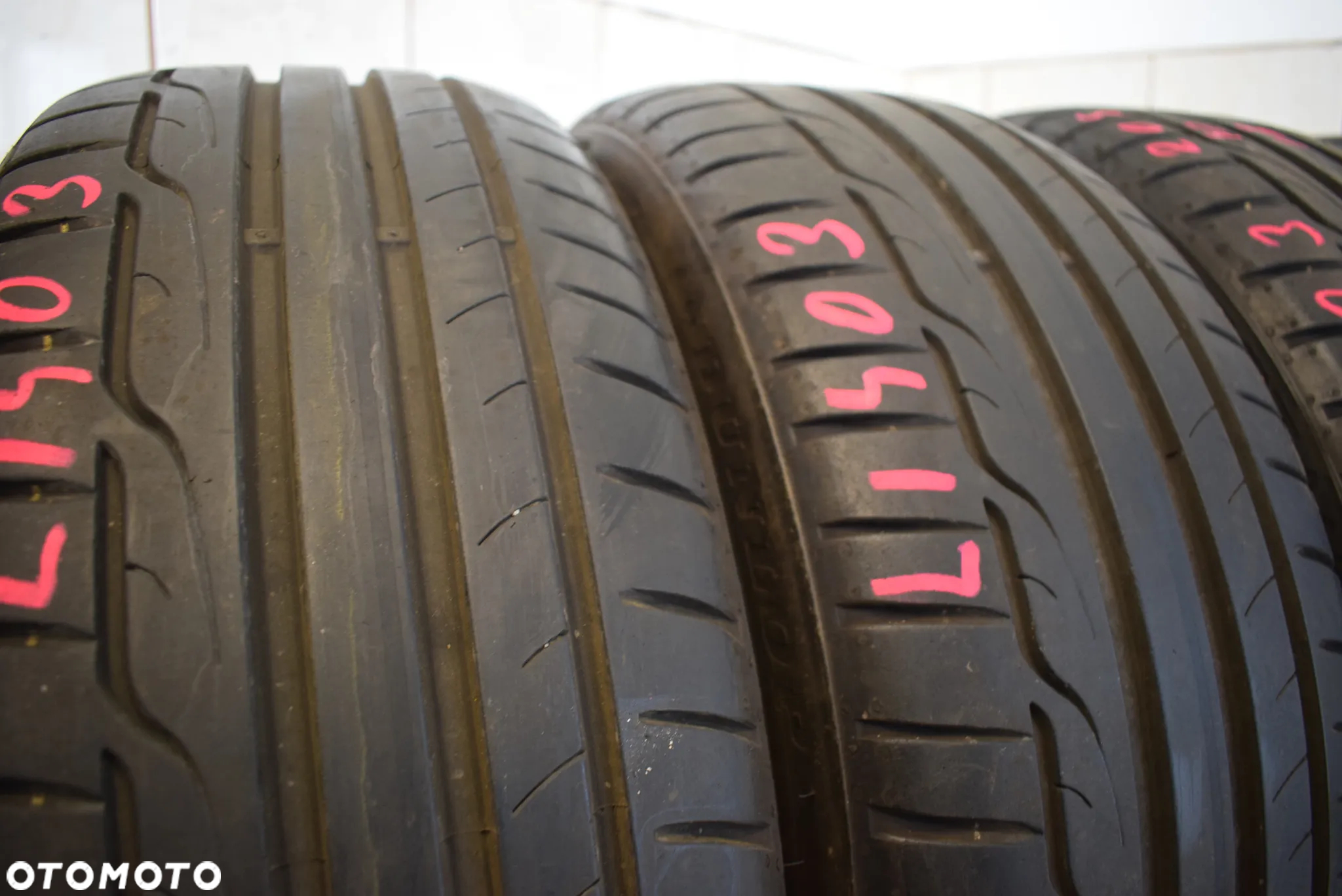 R18 205/40 Dunlop Sport Maxx RT DSST Cena za komplet - 2