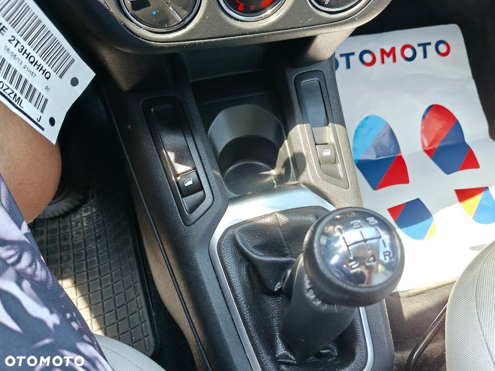 Citroën C-Elysée 1.6 HDi Attraction - 23