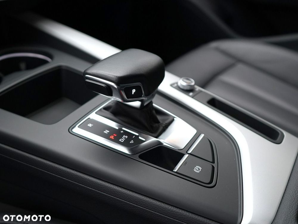 Audi A4 Avant - 22