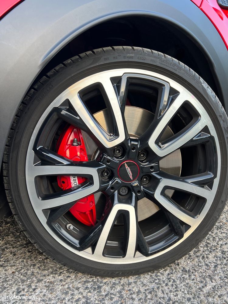 MINI 3 Portas John Cooper Works Plus Auto Desportiva - 9