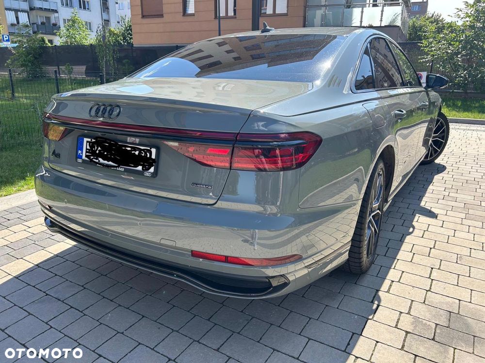 Audi A8 - 3
