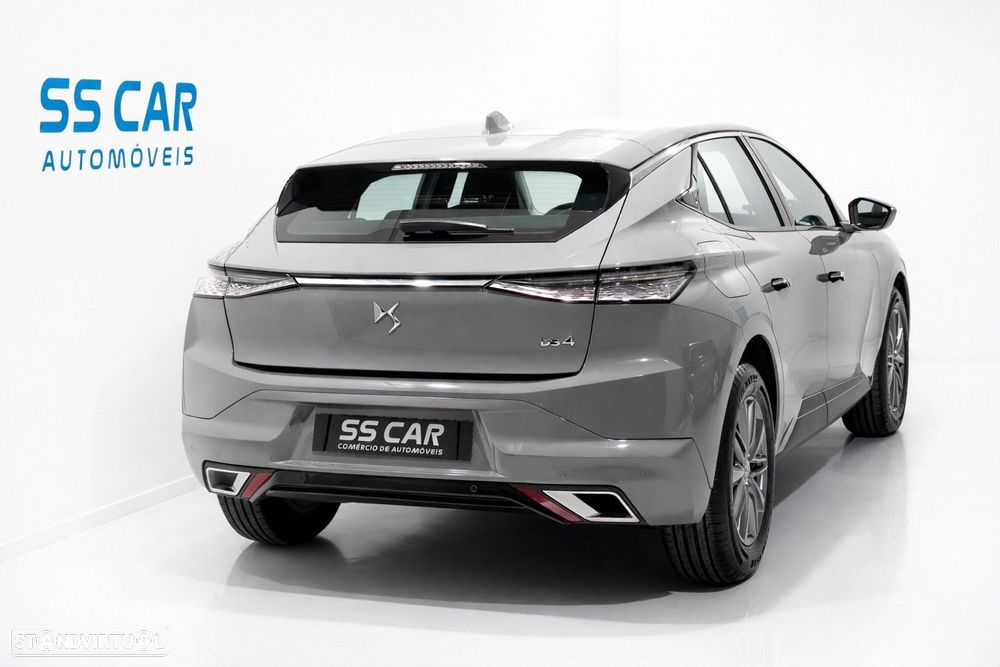 DS DS4 1.2 PureTech Bastille EAT8 - 4