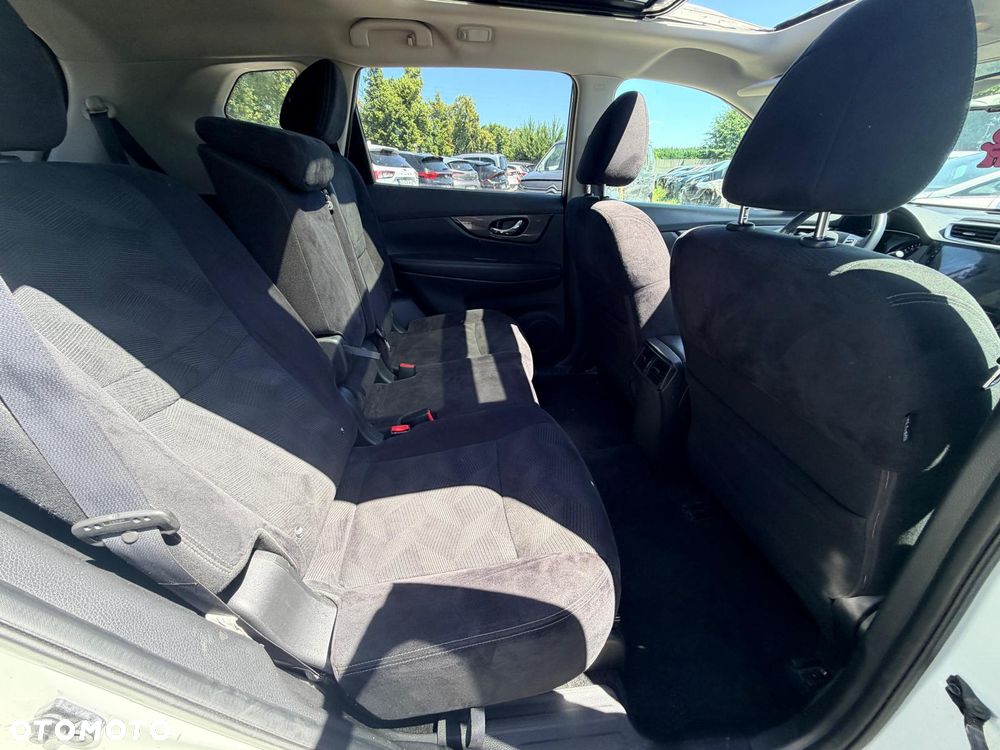 Nissan X-Trail 1.6 DCi Xtronic Tekna - 9