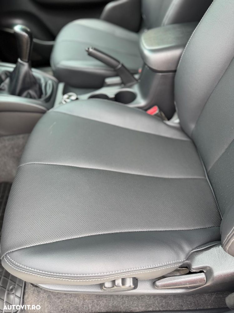 Mitsubishi L200 Double Cab 2.2 DI-D M/T Instyle - 25
