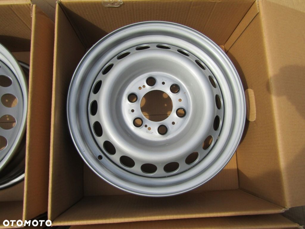 4x Felgi 16 VW Crafter Mercedes Sprinter 311 313 315 316 907 910 - 4