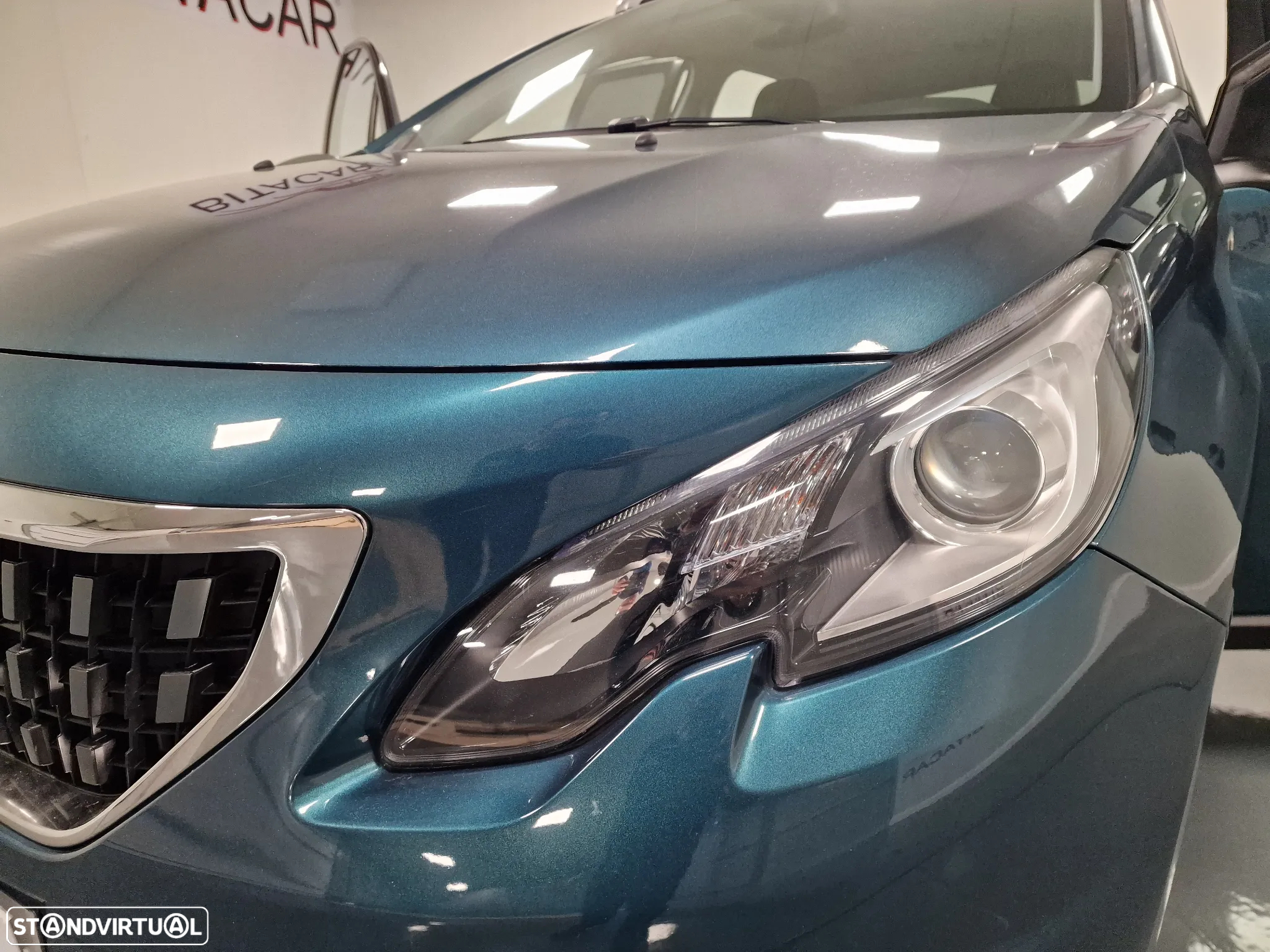 Peugeot 2008 1.2 PureTech Style - 16