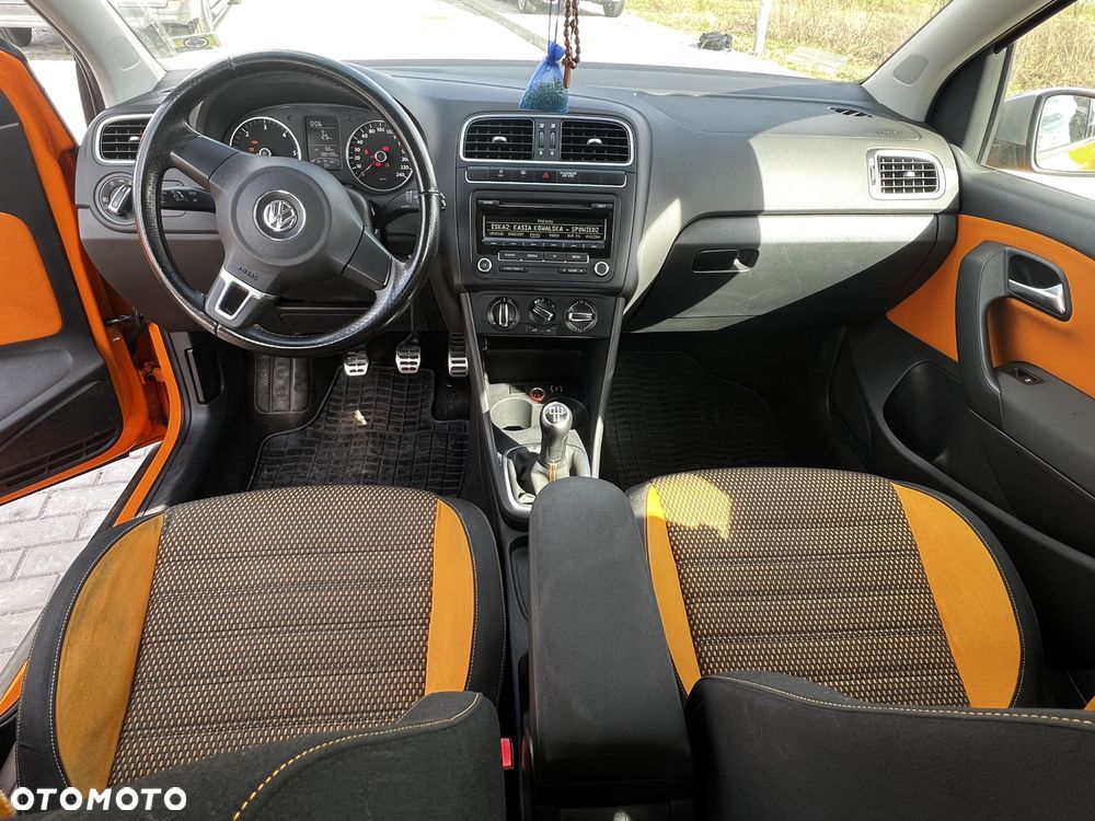 Volkswagen Polo Cross - 14