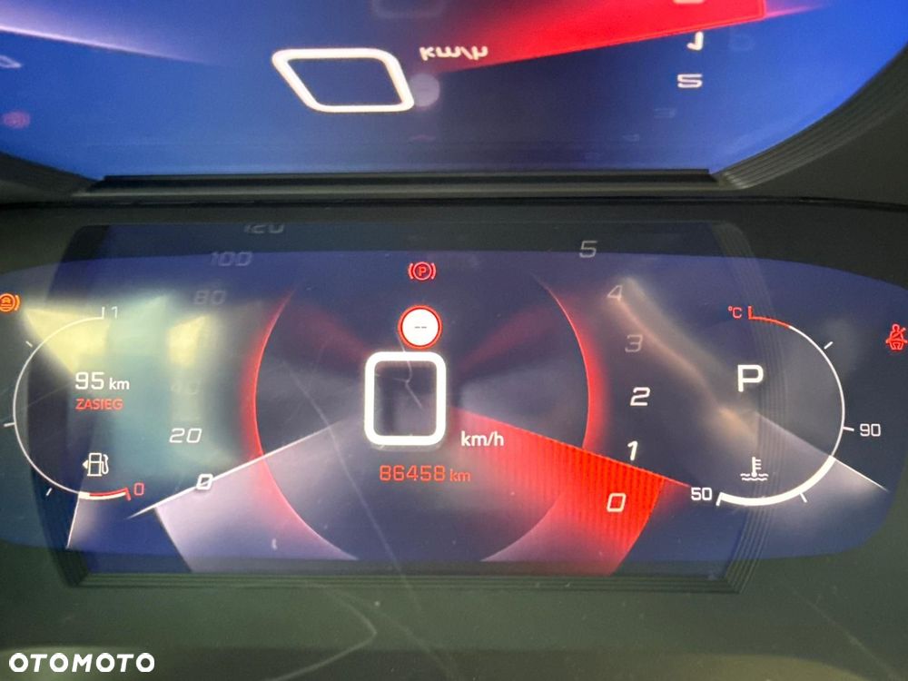 Peugeot 2008 1.2 PureTech GT S&S EAT8 - 23