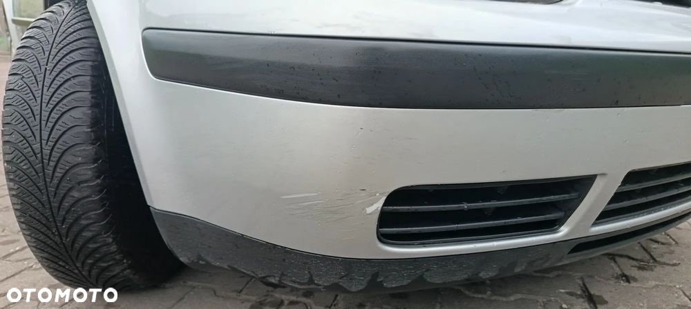 Volkswagen Golf - 8