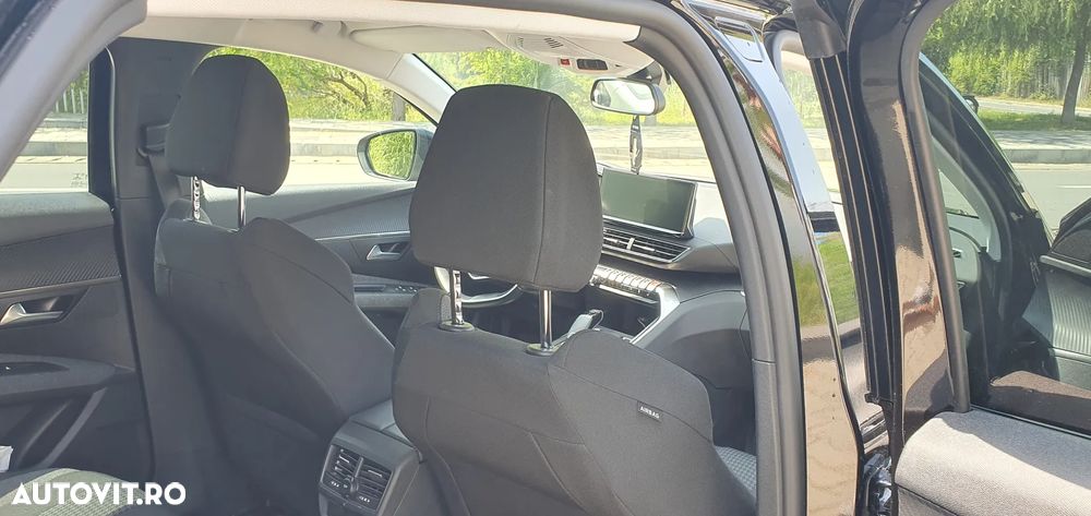Peugeot 3008 1.2 PureTech 130 EAT8 Active Pack - 7