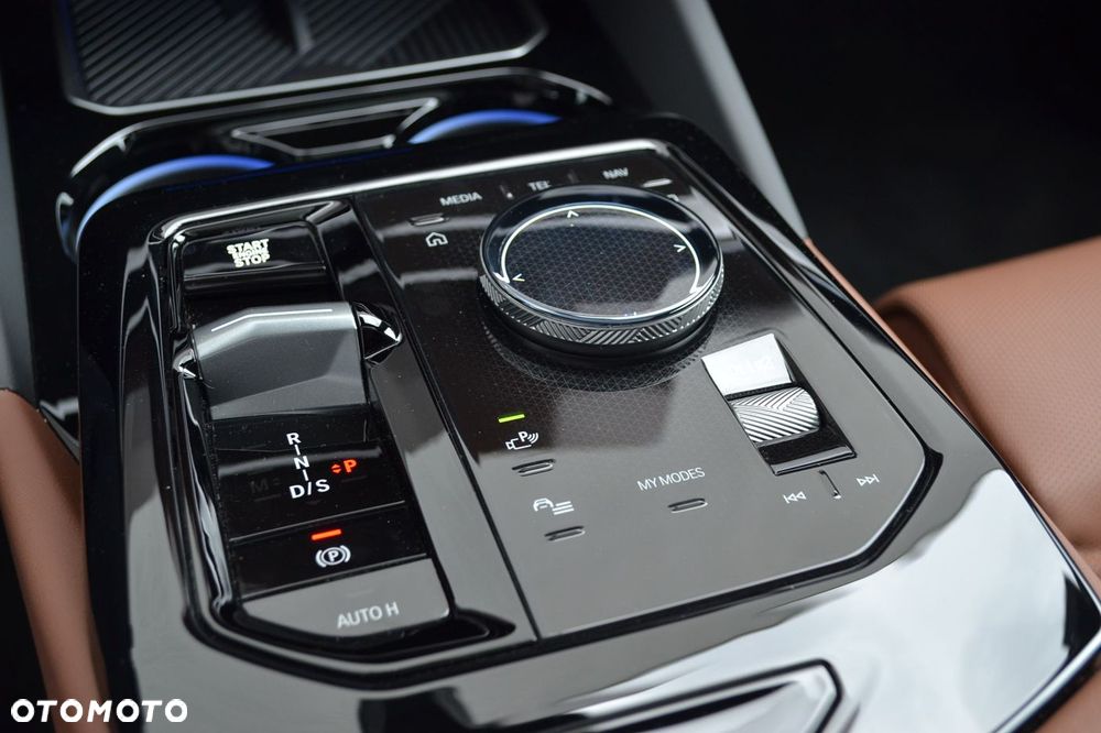 BMW Seria 5 - 11