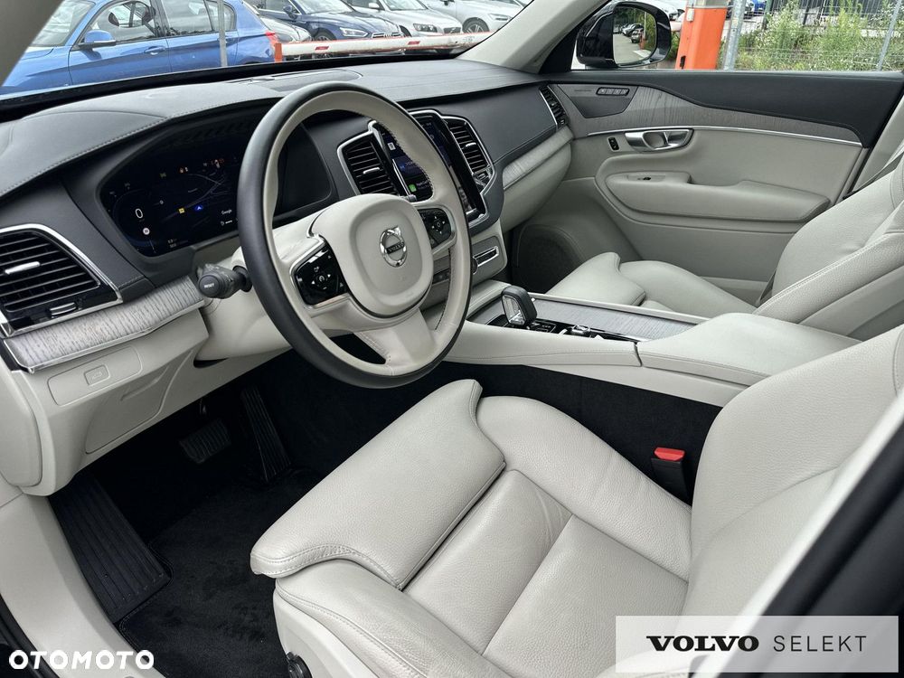 Volvo XC 90 - 10