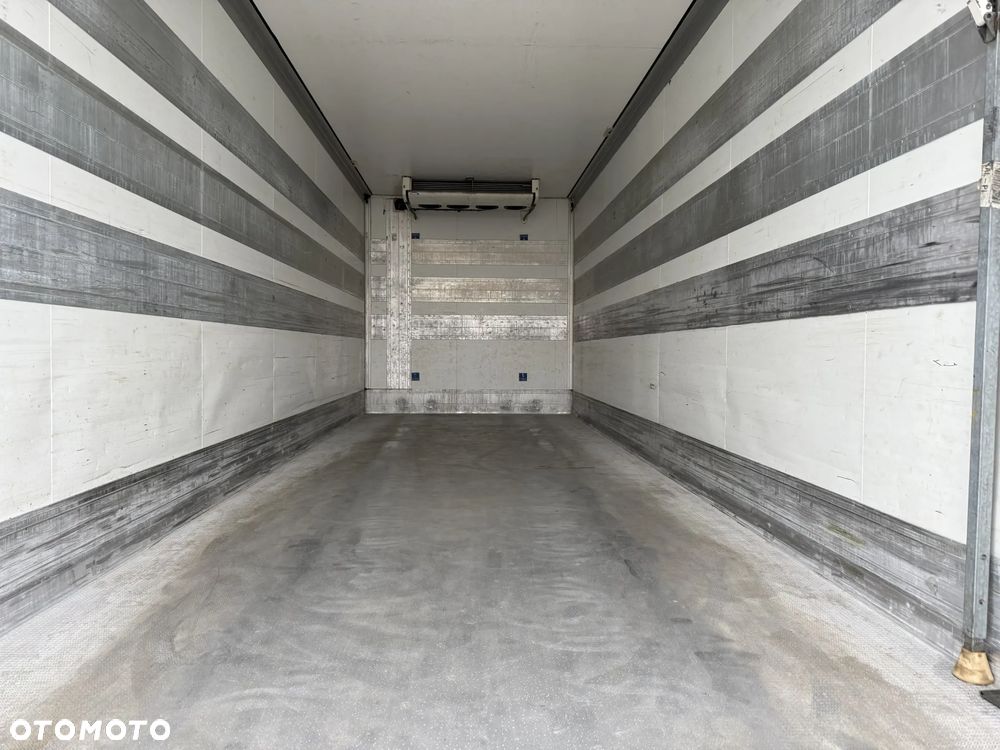 DAF FAR XF105 410T - 12