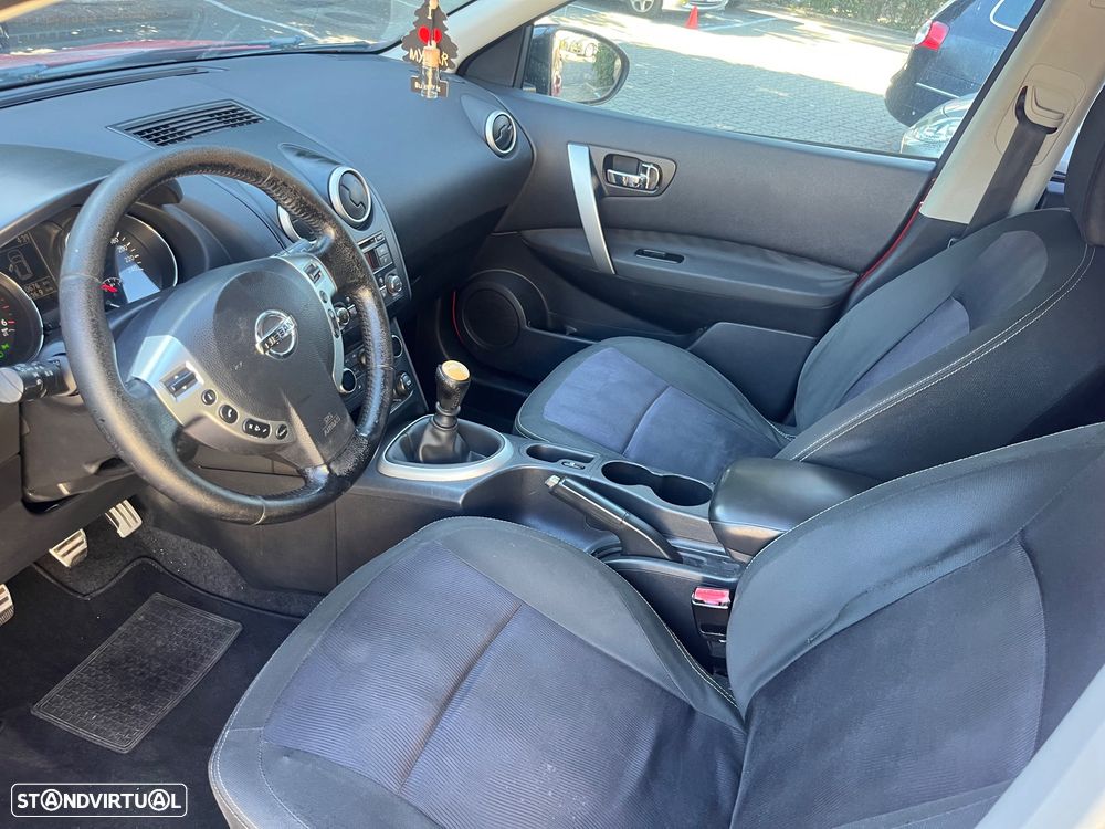 Nissan Qashqai - 13
