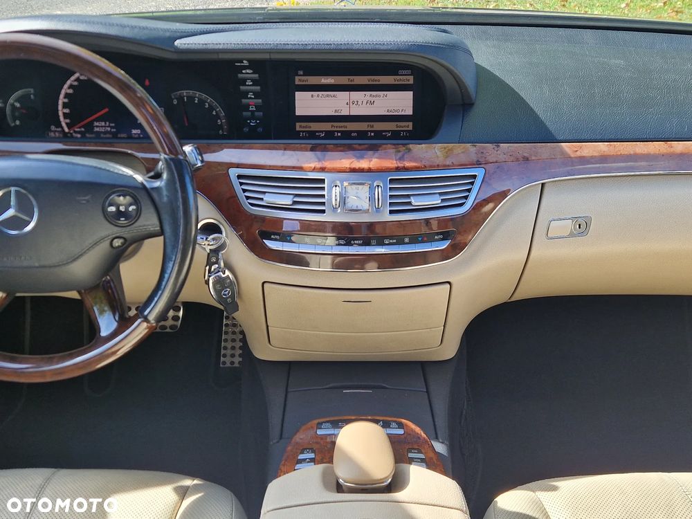 Mercedes-Benz Klasa S 320 CDI DPF 7G-TRONIC - 30