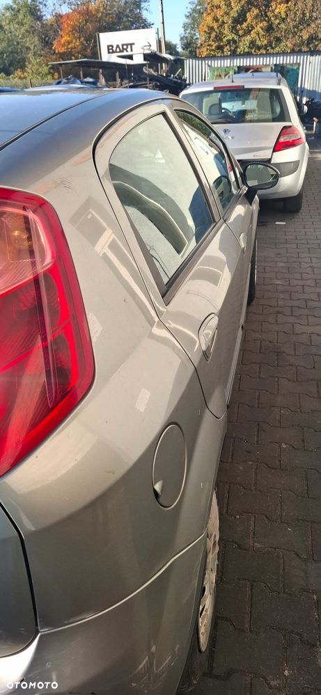 FIAT GRANDE PUNTO 1.4 8V 350A1000 na części - 6