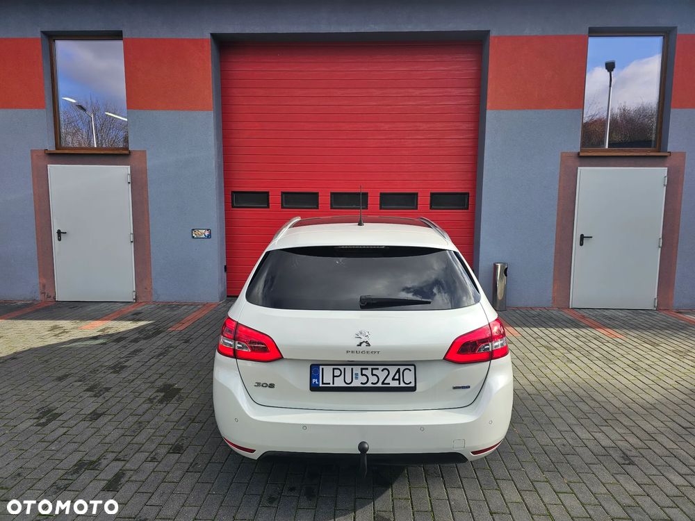 Peugeot 308 SW BlueHDi 120 Stop & Start Style - 19
