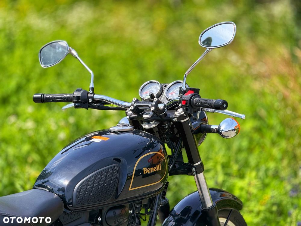 Benelli IMPERIALE 400 - 8