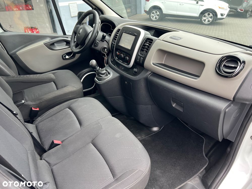 Renault Trafic - 40