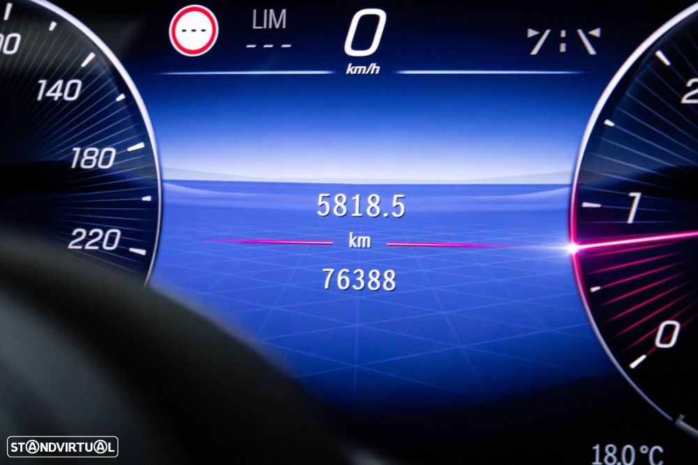 Mercedes-Benz C 300 d AMG Line - 18