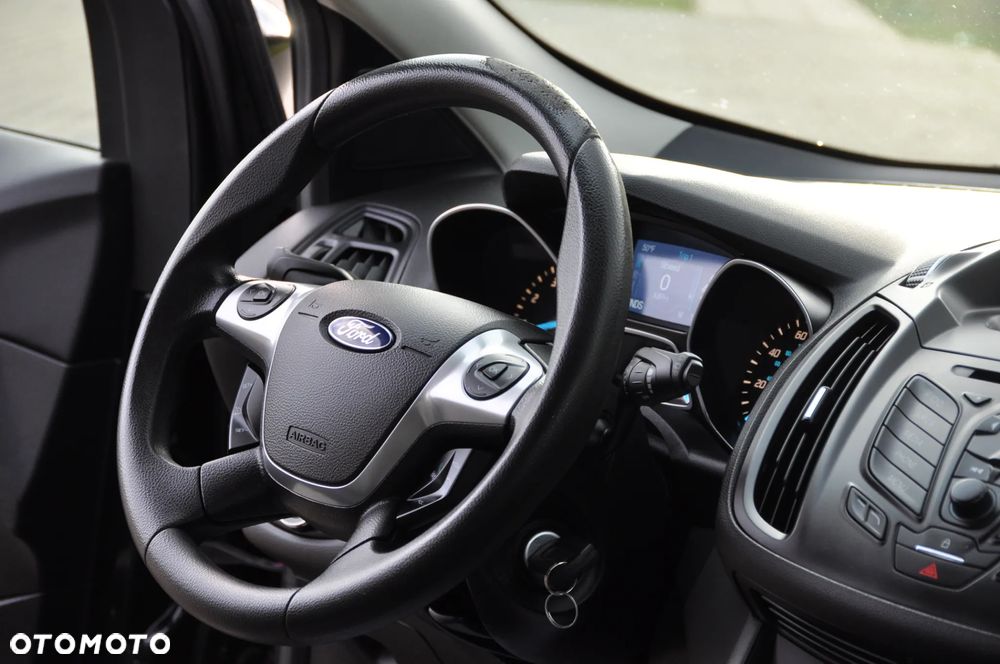 Ford Escape - 35