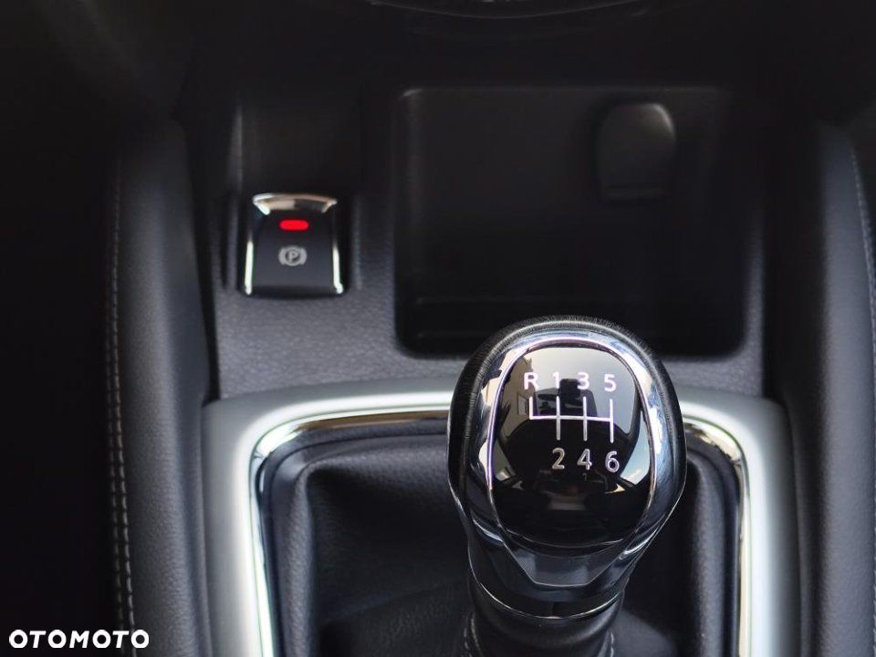 Nissan Qashqai - 18