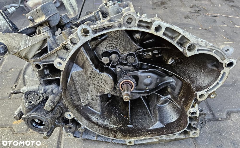 Peugeot 307 407 Citroen C4 C5 2.0  16V Skrzynia biegów 20DM37 - 3