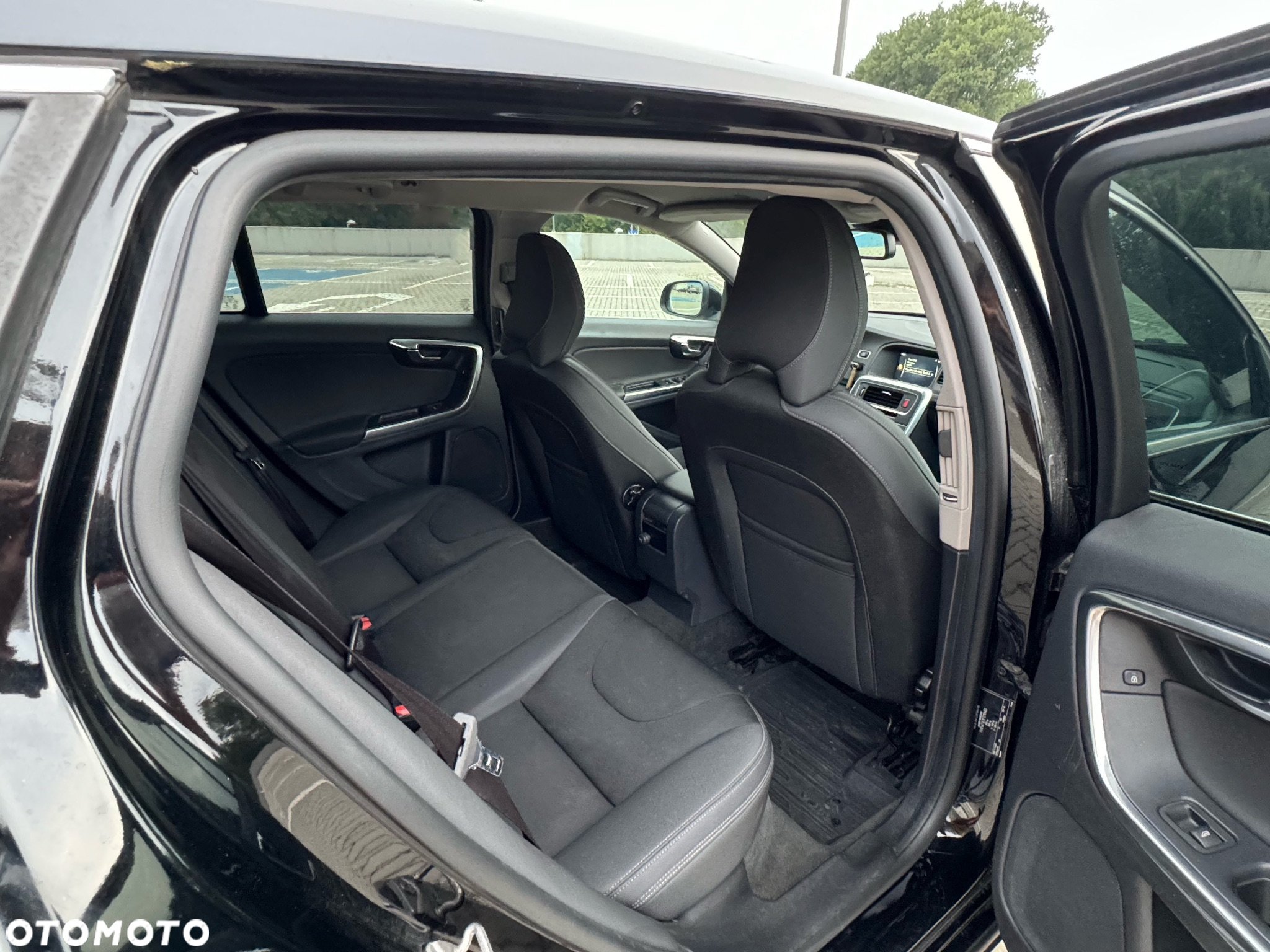 Volvo V60 D4 Drive-E Summum - 3
