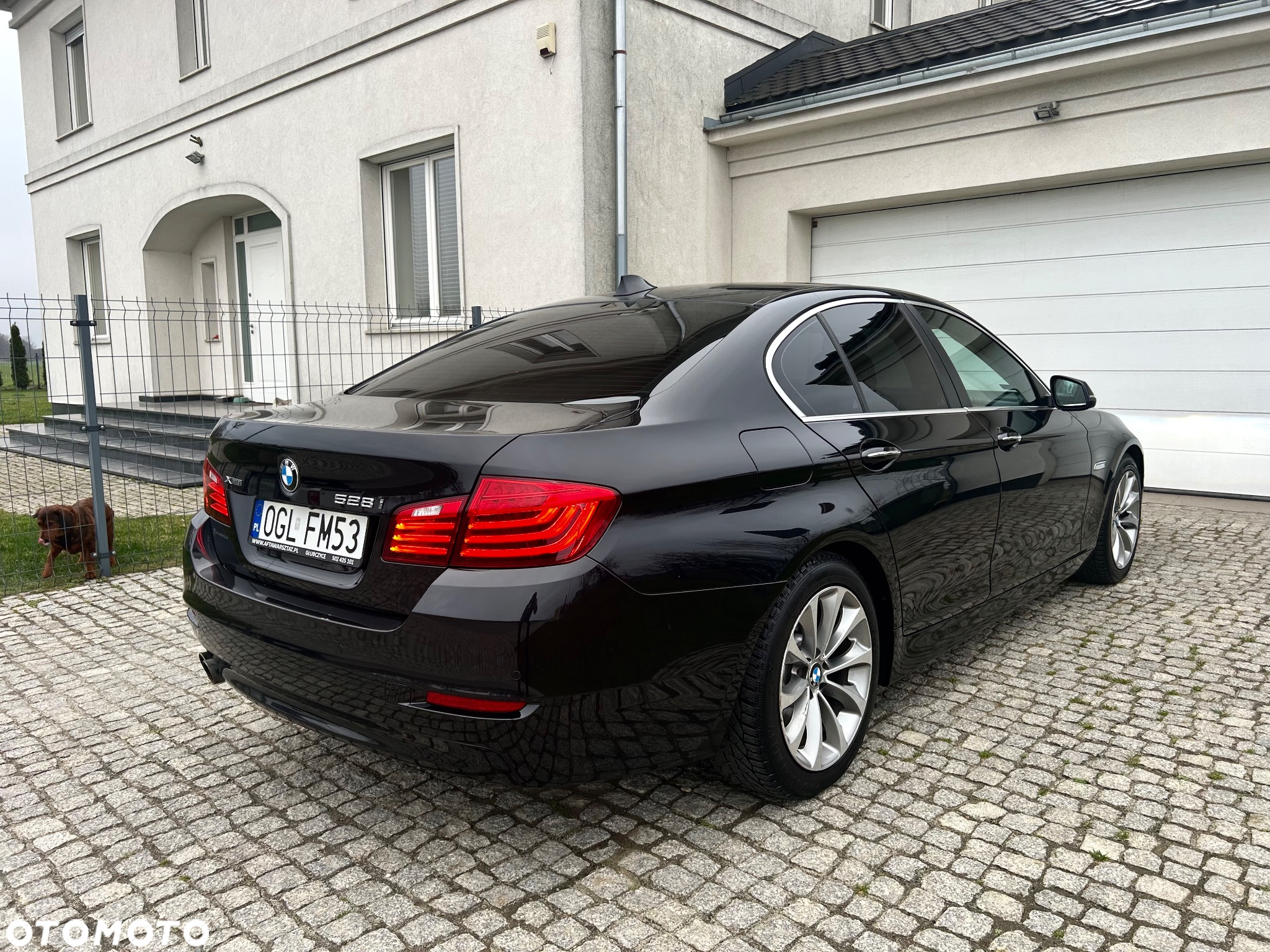 BMW Seria 5 528i xDrive - 18