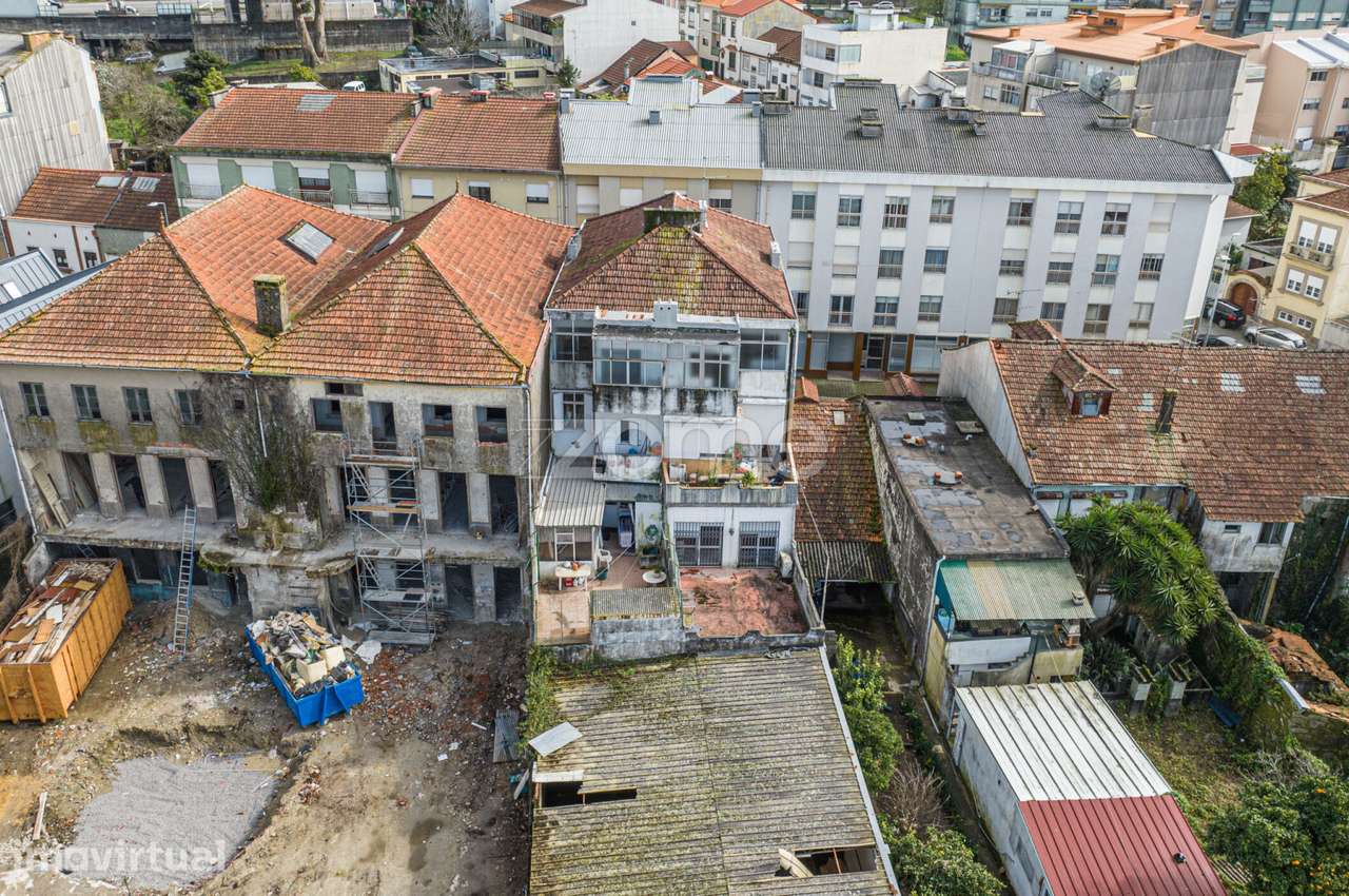 Prédio + Terreno com Projeto aprovado para Construção, Paranhos, Po... - Grande imagem: 4/26