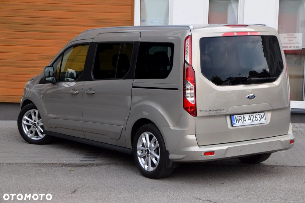 Ford Tourneo Connect Grand - 11